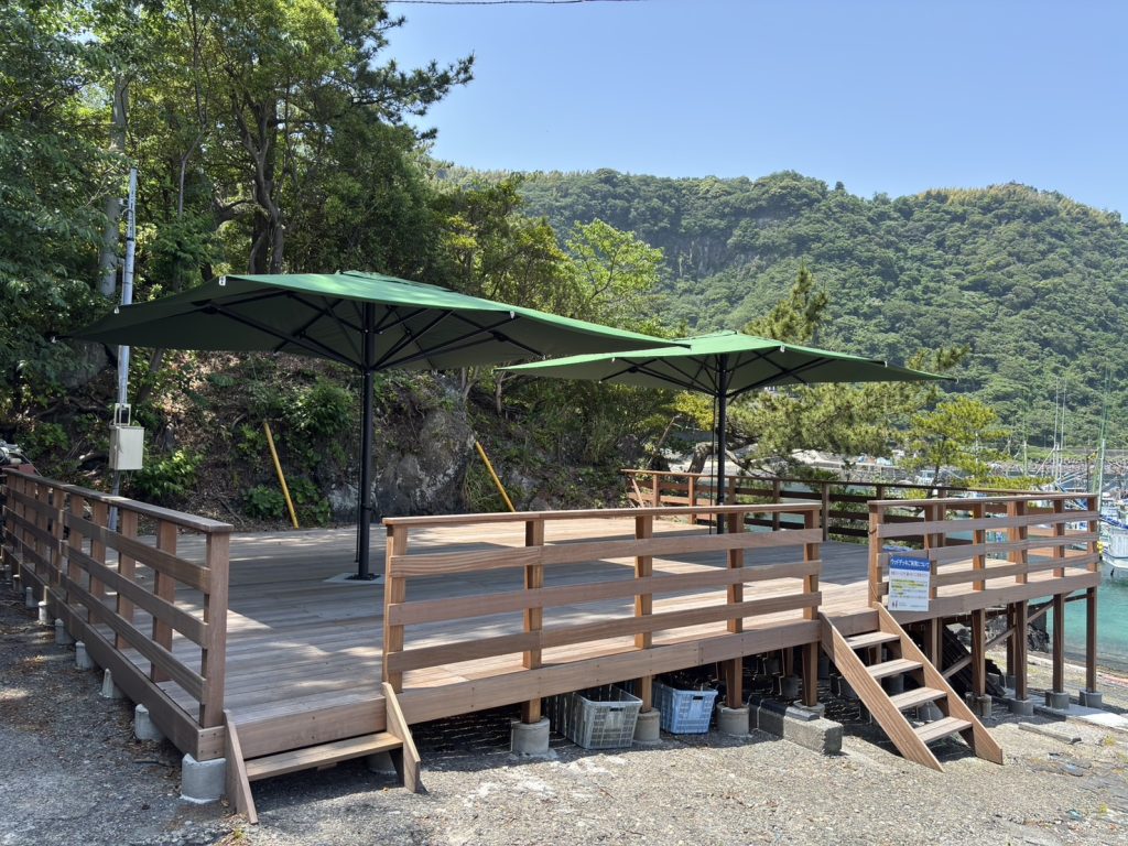 静岡県伊東市 富戸港にパラソルCP5050が採用されました