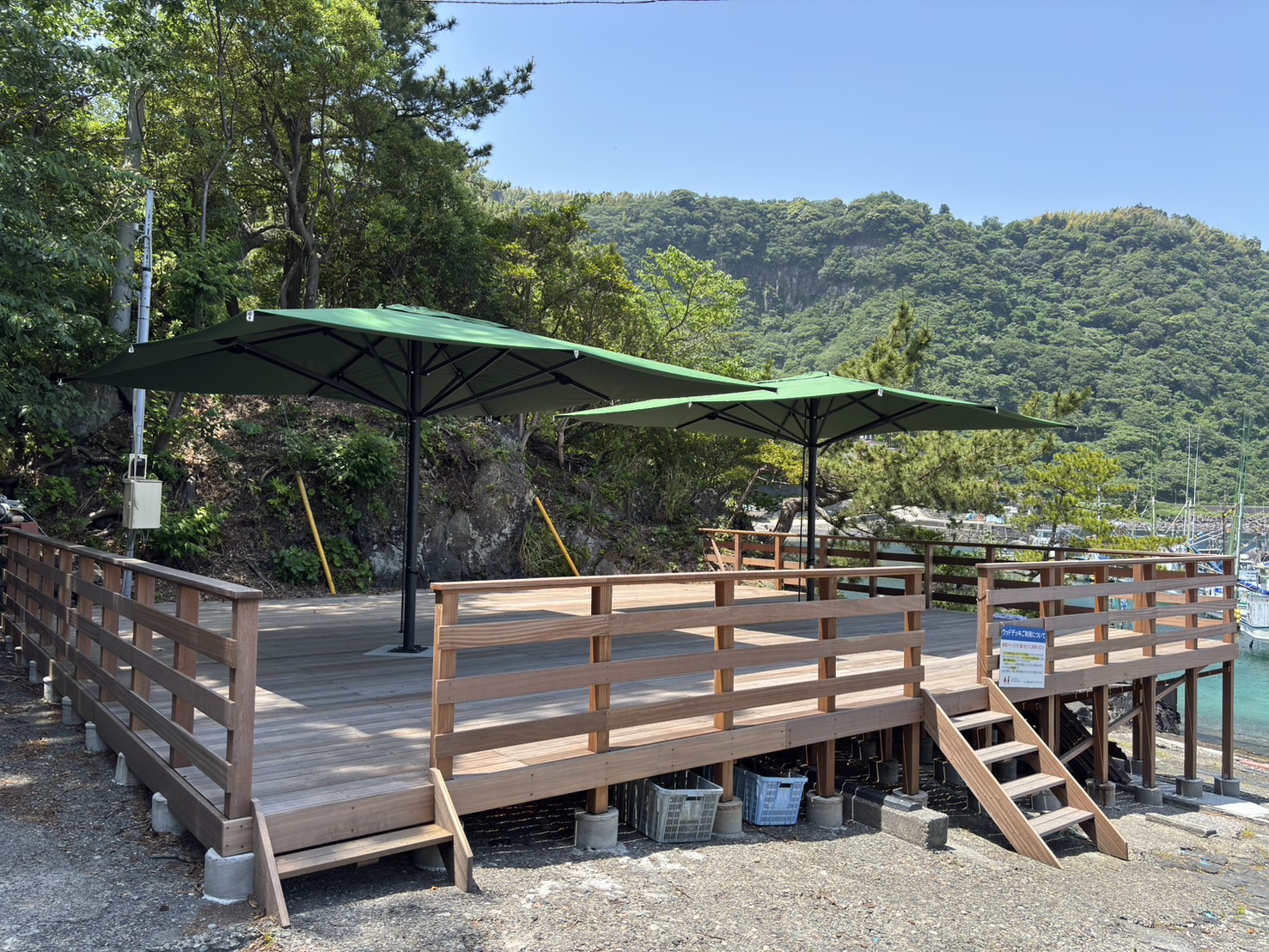 静岡県伊東市 富戸港にパラソルCP5050が採用されました
