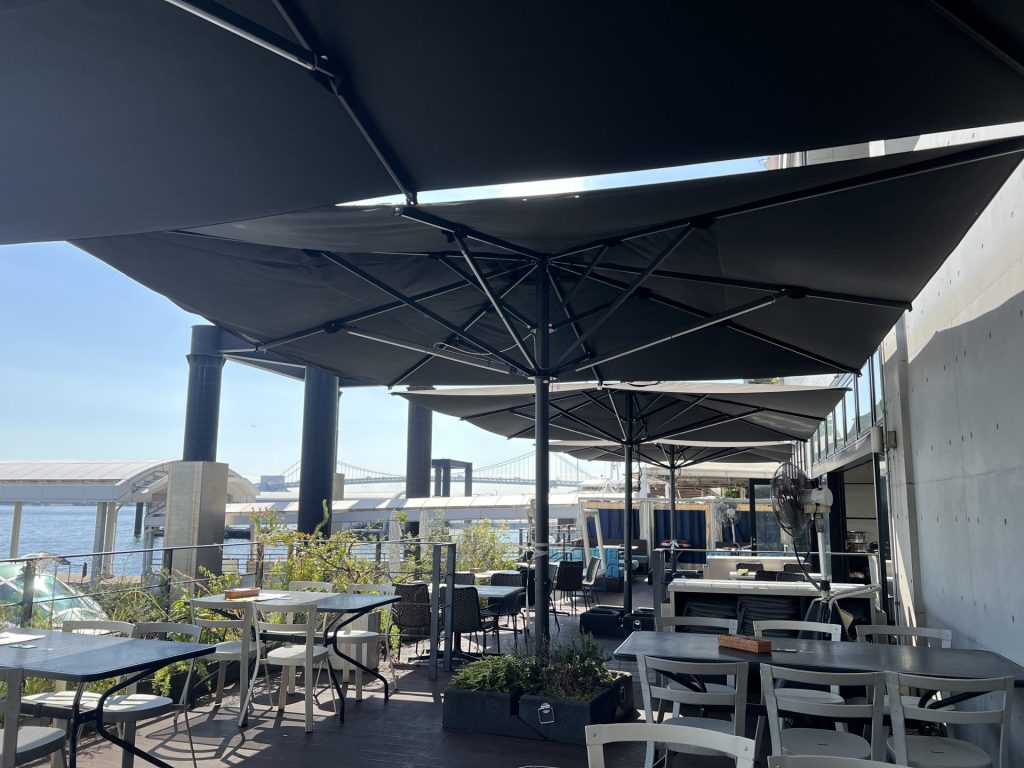 Cafe & Restaurant BESIDE SEASIDE様にCP5050を設置頂きました